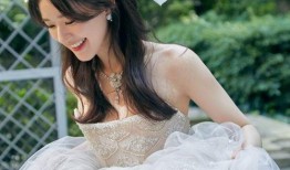 赵露思微博.万茜自爆一年潜七次,万茜自爆一年潜七次，揭秘娱乐圈幕后真相